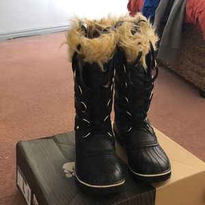 Sorel winter boots